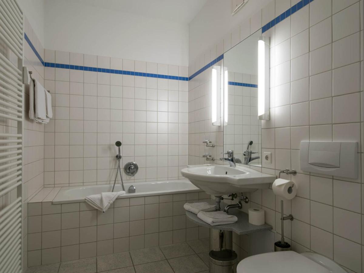 Kaiservillen Heringsdorf - Ferienwohnung Mit 1 Schlafzimmer Und Balkon Dr4 Extérieur photo